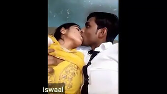 Indian Bhabi'S Outdoor Affair With A Car Orgy